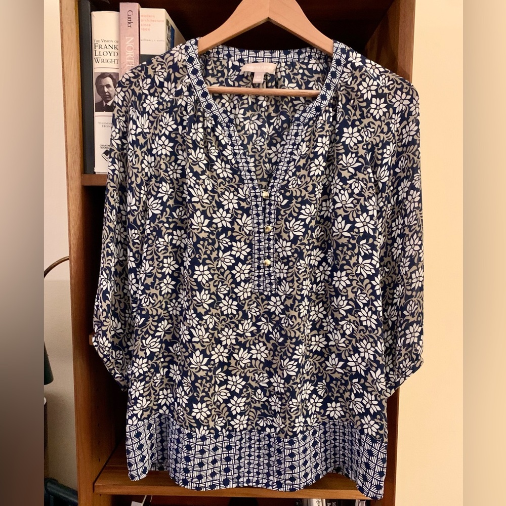 Banana Republic Navy Floral Print Blouse Top Size XS